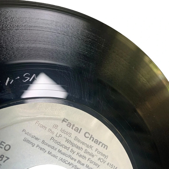 Vintage Billy Idol- Don’t Need a Gun 7” Single Vinyl - Picture 12 of 12